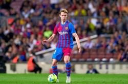 竞技宝-荷甲加时末段走向成谜；马德里竞技战术微调；目标明确；轮换策略成焦点(郭士强变阵首节12人轮换大获成功)