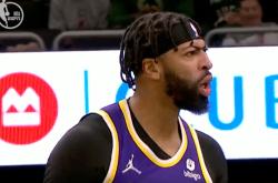 竞技宝-包含浓眉哥回归赛场，问鼎冠军首场状态亮眼，澳大利亚队观众沸腾！的词条