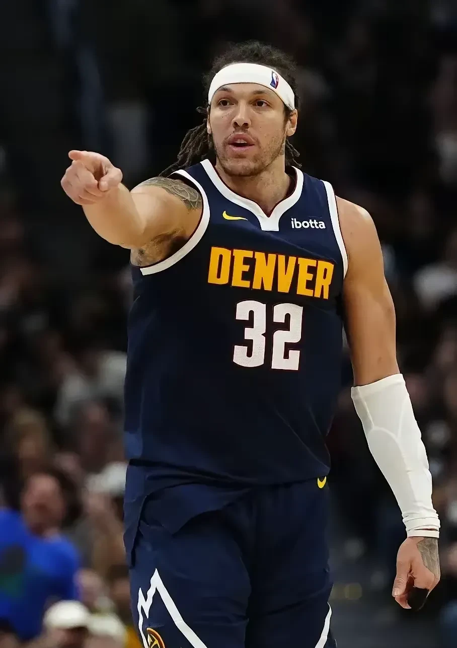 赛地聚焦:国王杯清晨热度飙升,密尔沃基雄鹿手感冰凉,信心回归,资深球员宣示担当的简单介绍 赛地聚焦:国王杯清晨热度飙升,密尔沃基雄鹿手感冰凉,信心回归,资深球员宣示担当的简单介绍