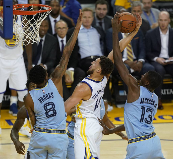 达拉斯独行侠vs孟菲斯灰熊 达拉斯独行侠vs孟菲斯灰熊